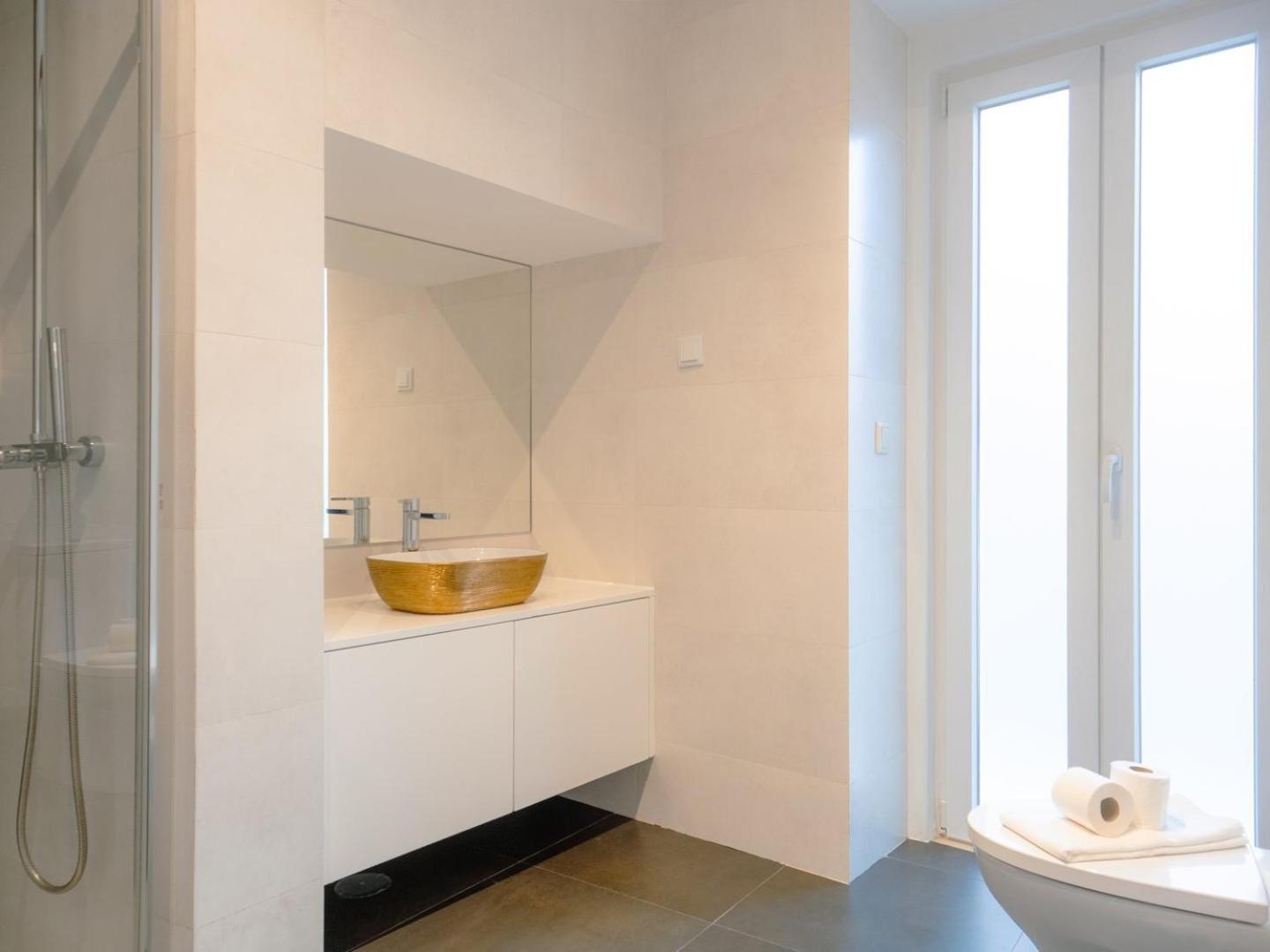 Stylish 2br Castle View - | By Airnest * Lisbon